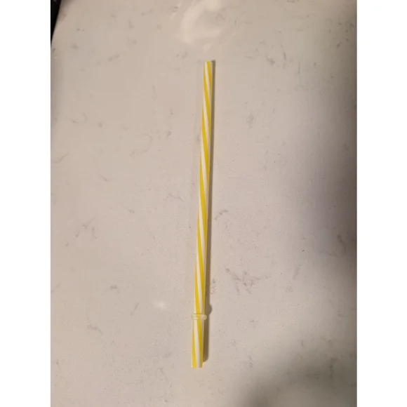 La La Land Yellow Glass Bear Cup Bottle 20 oz Bearista Cold Cup Collectible - Picture 4 of 6